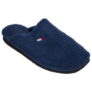Zapato de mujer de piel con cuña by PEPE MENARGUES (TUPIE) CBP - CONBUENPIE