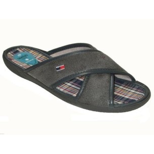 Zapato de mujer de piel con cuña by PEPE MENARGUES (TUPIE) CBP - CONBUENPIE