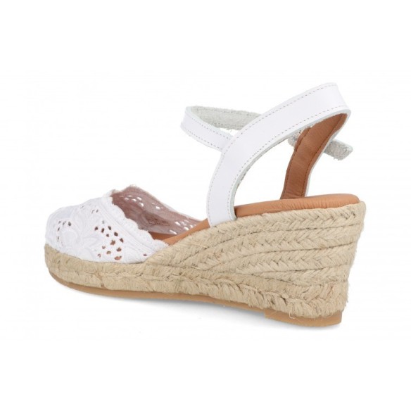 Espadrilles with Gel Insole by CBP CBP - CONBUENPIE