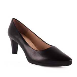 Zapatos Salones de piel negros by Chamby CHAMBY 2