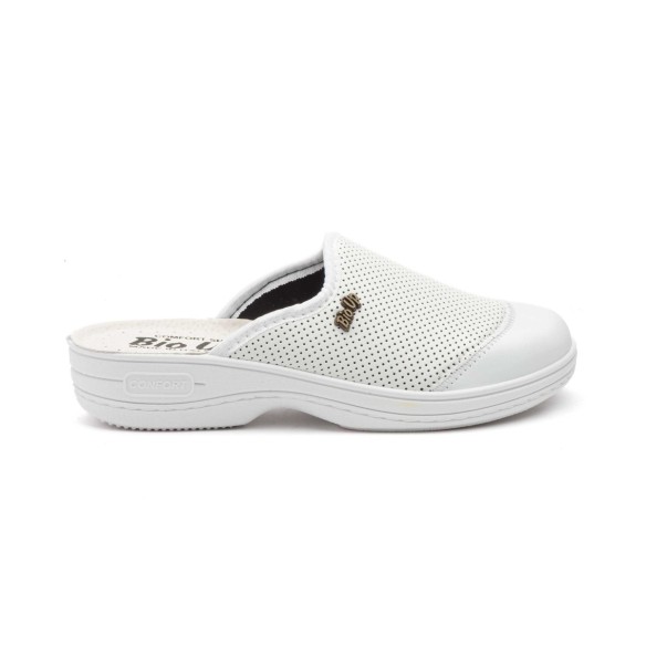 Anatomical white leather clogs by Bio Up BIO UP