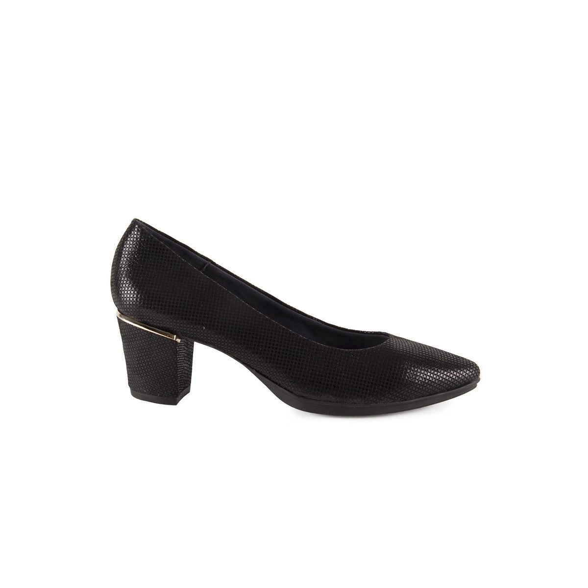 Black leather pumps by Chamby