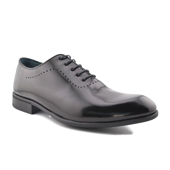 Zapatos de vestir de piel negros by Latino LATINO