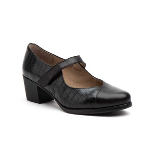 Black leather pumps by CBP CBP - CONBUENPIE 2