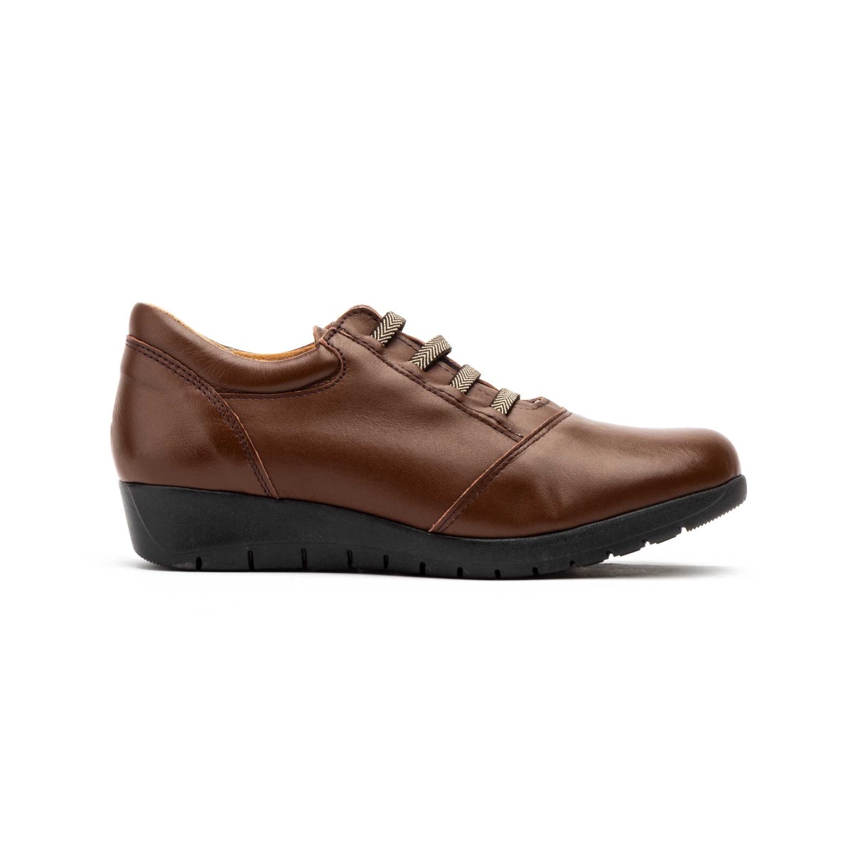 Brown casual leather shoes by CBP