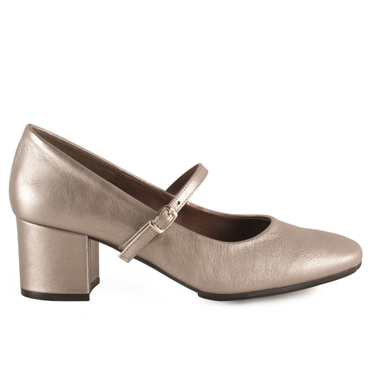 Metallic leather pumps by Chamby