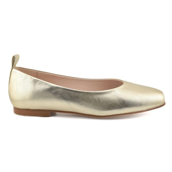 Gold leather ballerinas by Casual CASUAL