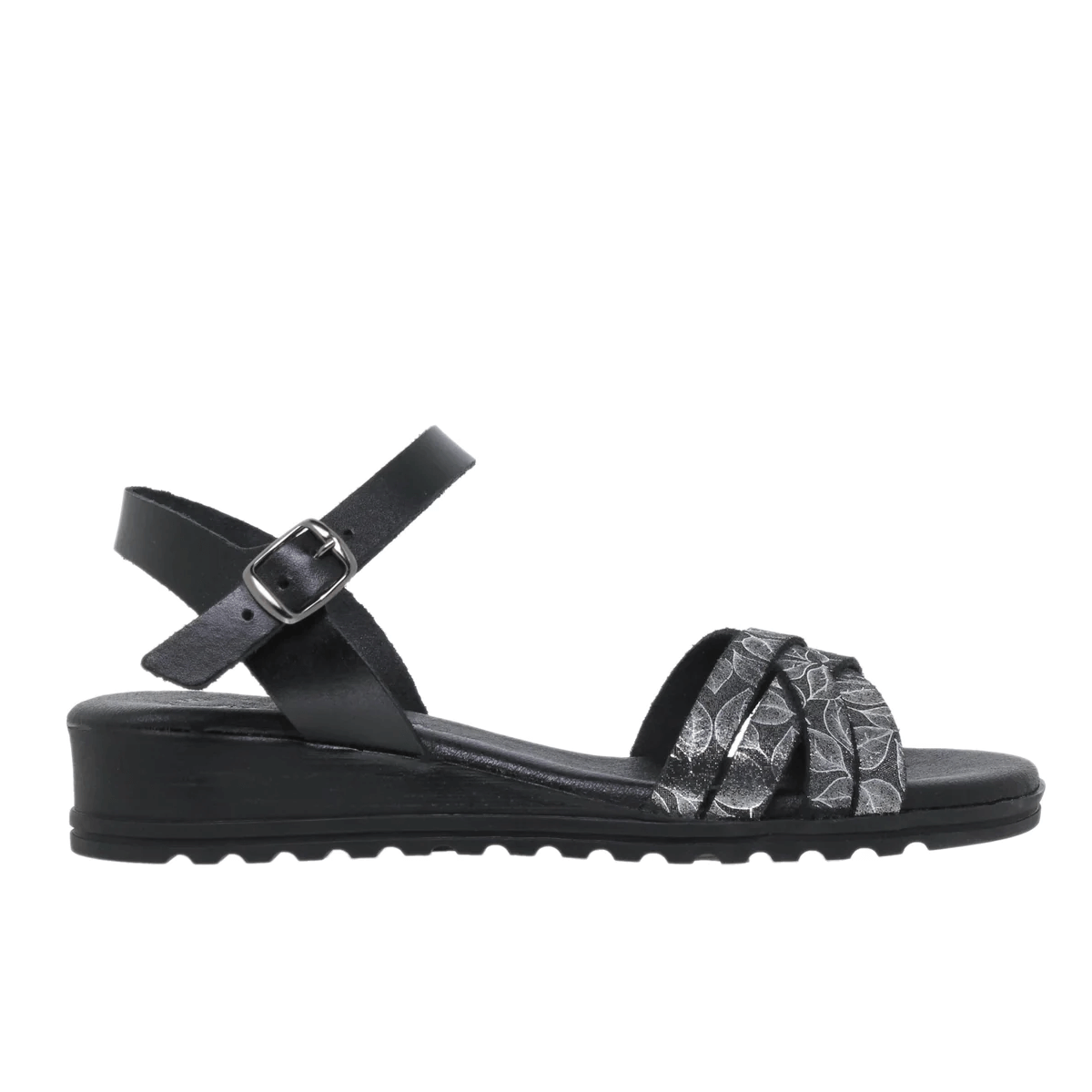 Black leather sandals by Amelie