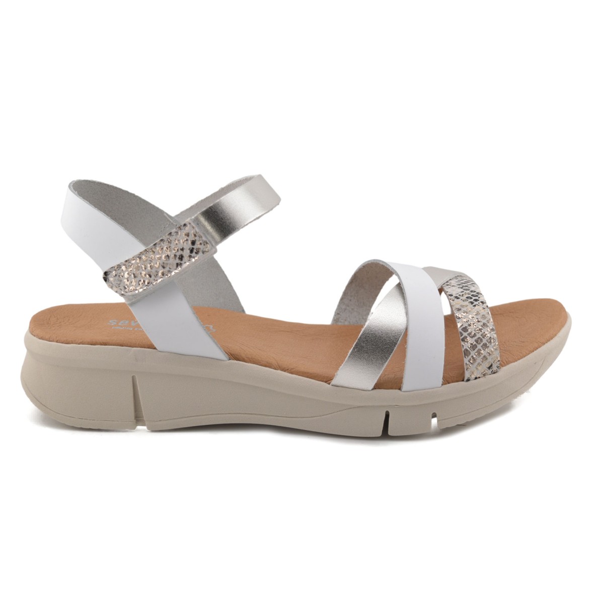 White and silver leather sandals by CBP