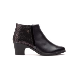 Stivaletti classici in pelle nera CBP - CONBUENPIE