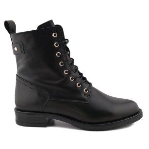 Zwart leren enkellaarsjes CASUAL