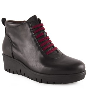 Botins de cunha em pele preta CHAMBY 2