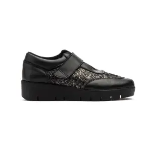 Schwarze Leder-Keil-Komfortschuhe CBP - CONBUENPIE