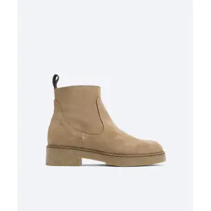 Patricia Miller | Botin piel arena modelo Carmen 6928-139...