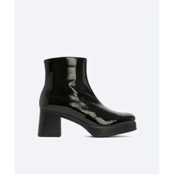 Patricia Miller | Black boot model Candela 6412-49388 | Woman