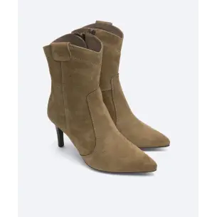 Patricia Miller|Taupe leren laars model Estíbaliz... 2